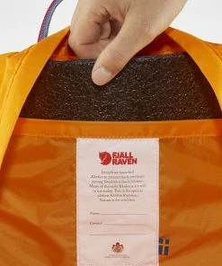 Fjällräven Kanken Tagesrucksack Warm Yellow/Rainbow Pattern Damen, Herren 12 Fjällräven Kanken Tagesrucksack Warm Yellow/Rainbow Pattern Damen, Herren -Headbag-Shop unnamed file 2000