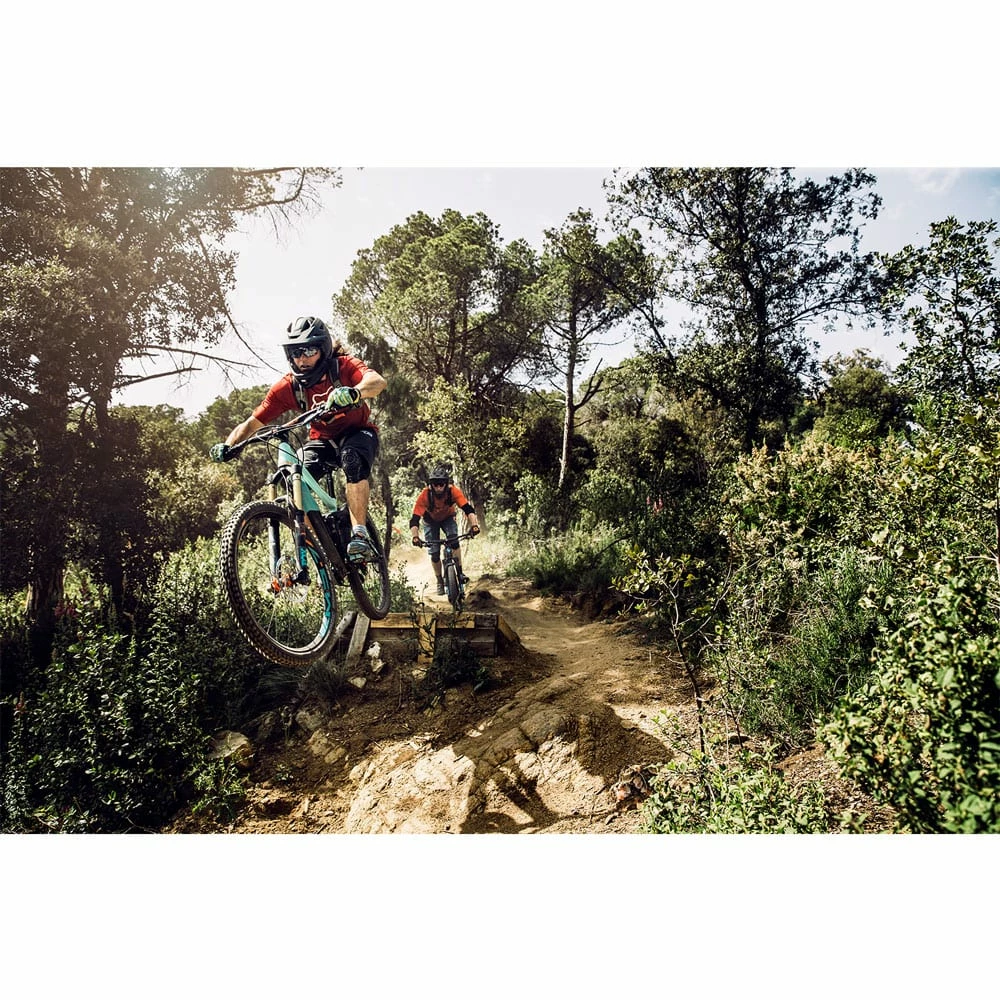 Thule Rail Bike H2O 12 Sportrucksack Covert Damen, Herren 8 Thule Rail Bike H2O 12 Sportrucksack Covert Damen, Herren – Bild 6